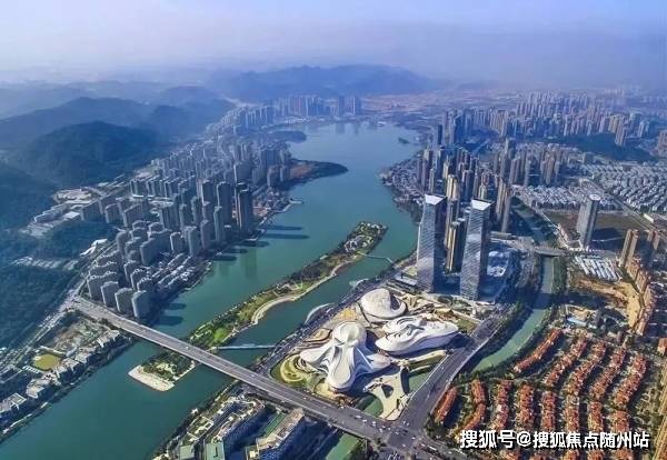 嘉善最新肺炎，自然美景之旅中尋找內(nèi)心平靜之路