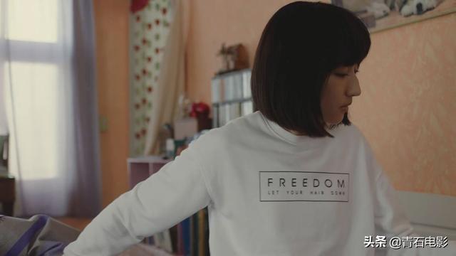 演員何佳，炸裂演技，魅力四射??