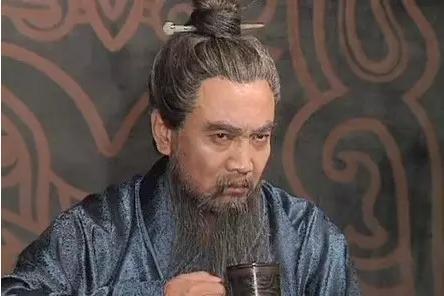 曹操演員揭秘，日常趣事分享與角色背后的故事