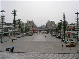 彭山貼吧最新動(dòng)態(tài)，科技新浪潮引領(lǐng)智能產(chǎn)品重磅登場(chǎng)！