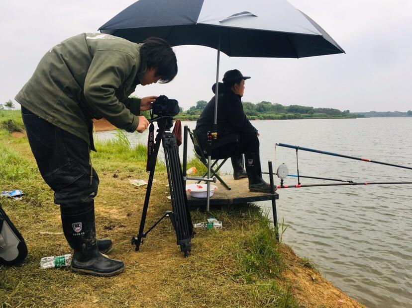 大毛最新釣魚視頻，釣魚技能進(jìn)階指南全解析
