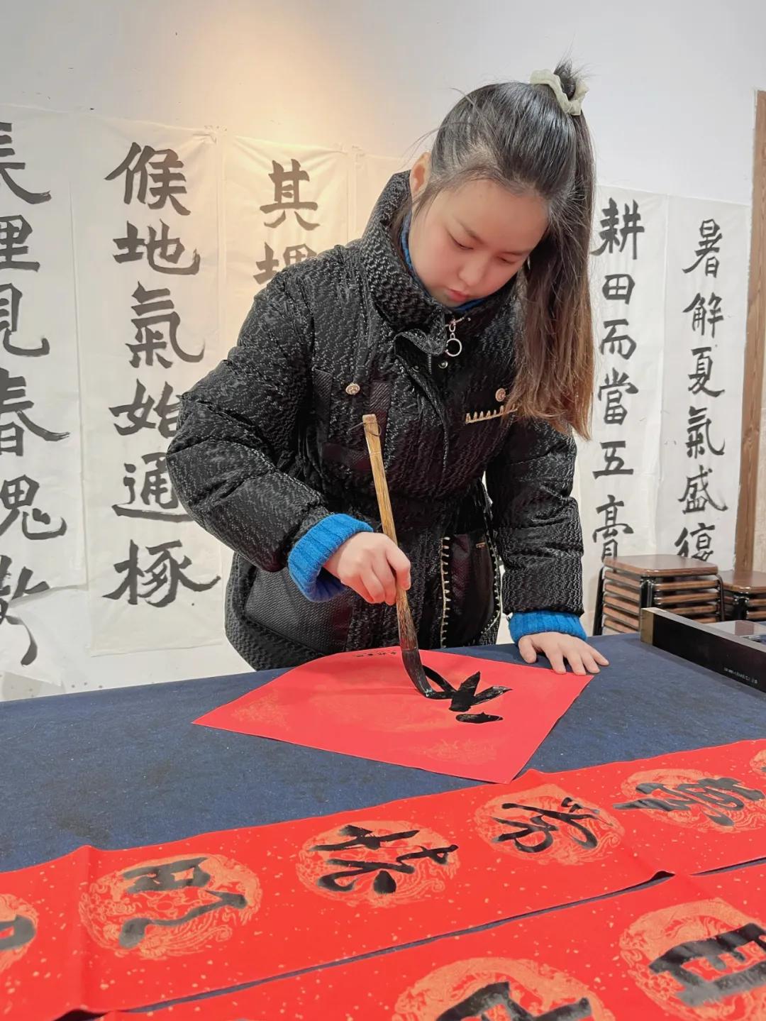 花社區(qū)最新動態(tài)，機(jī)遇綻放與自我成長的魔力