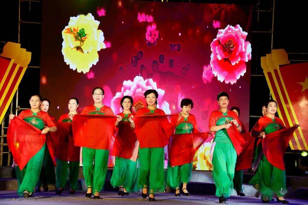 最新國(guó)慶見(jiàn)聞分享，節(jié)日盛況與個(gè)人體驗(yàn)記錄