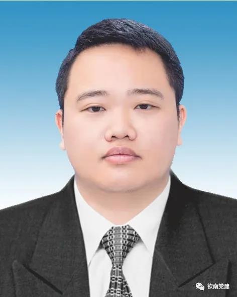 科技革新引領(lǐng)未來，最新區(qū)干部任職公示揭示智慧藍(lán)圖