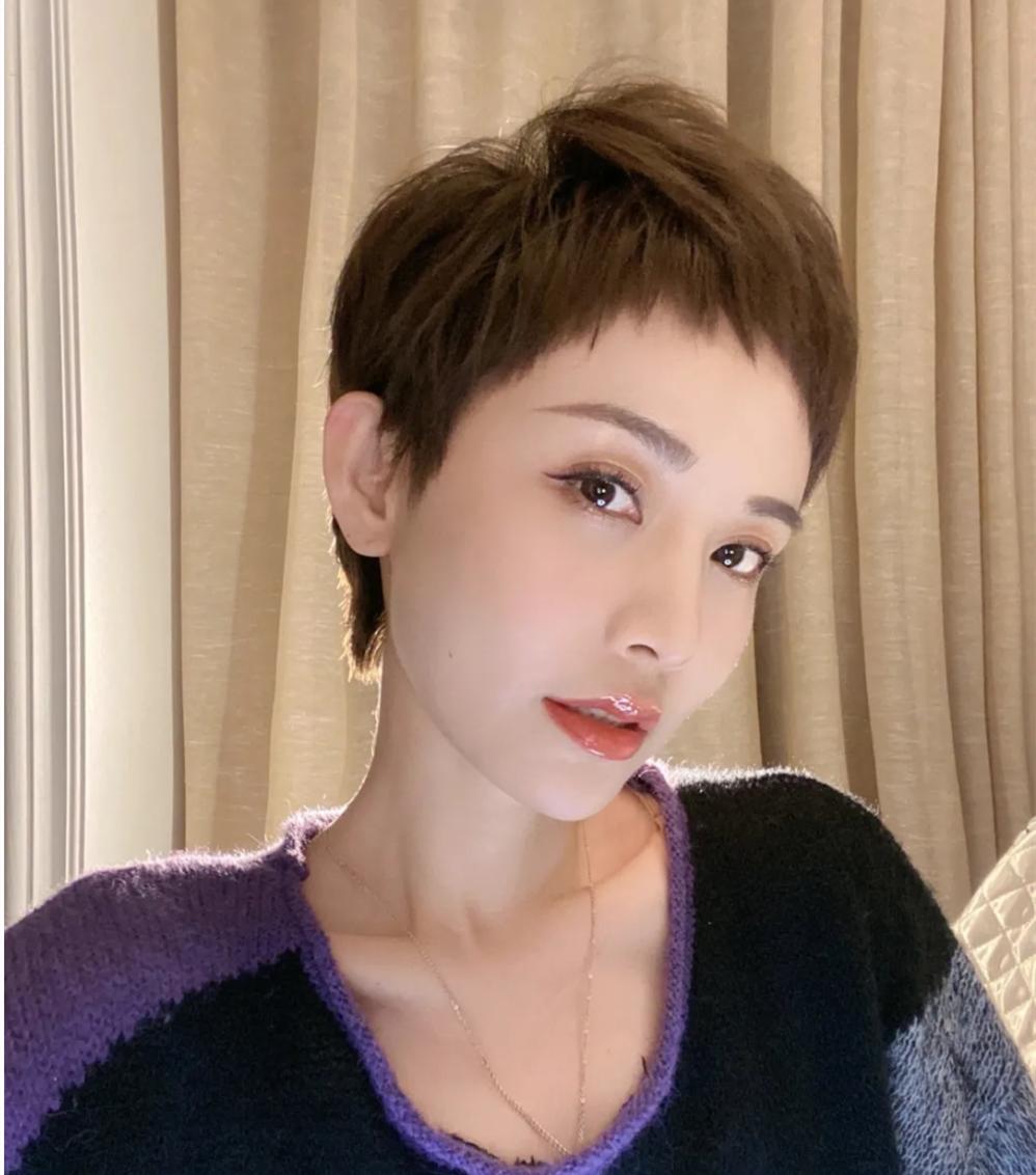 最新女生發(fā)型流行趨勢(shì)，時(shí)尚減齡發(fā)型指南