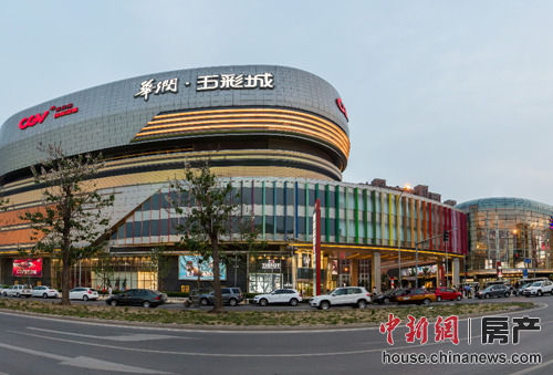 五彩城最新動態(tài)，變化世界中的學(xué)習(xí)與自信成就之路