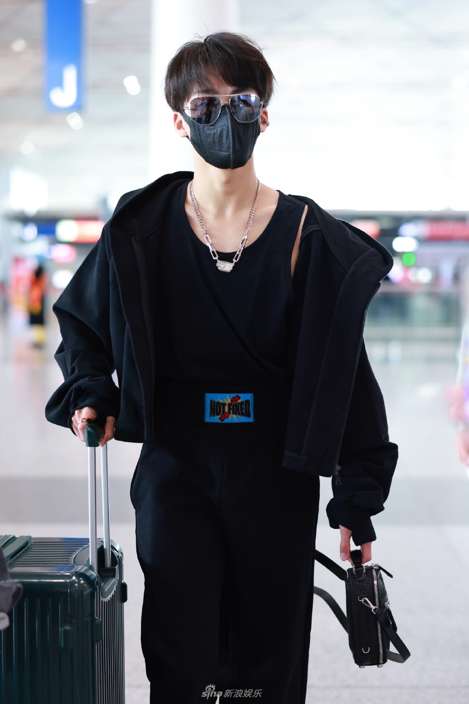 何洛洛機(jī)場(chǎng)最新動(dòng)態(tài)，自然美景的輕松探索之旅
